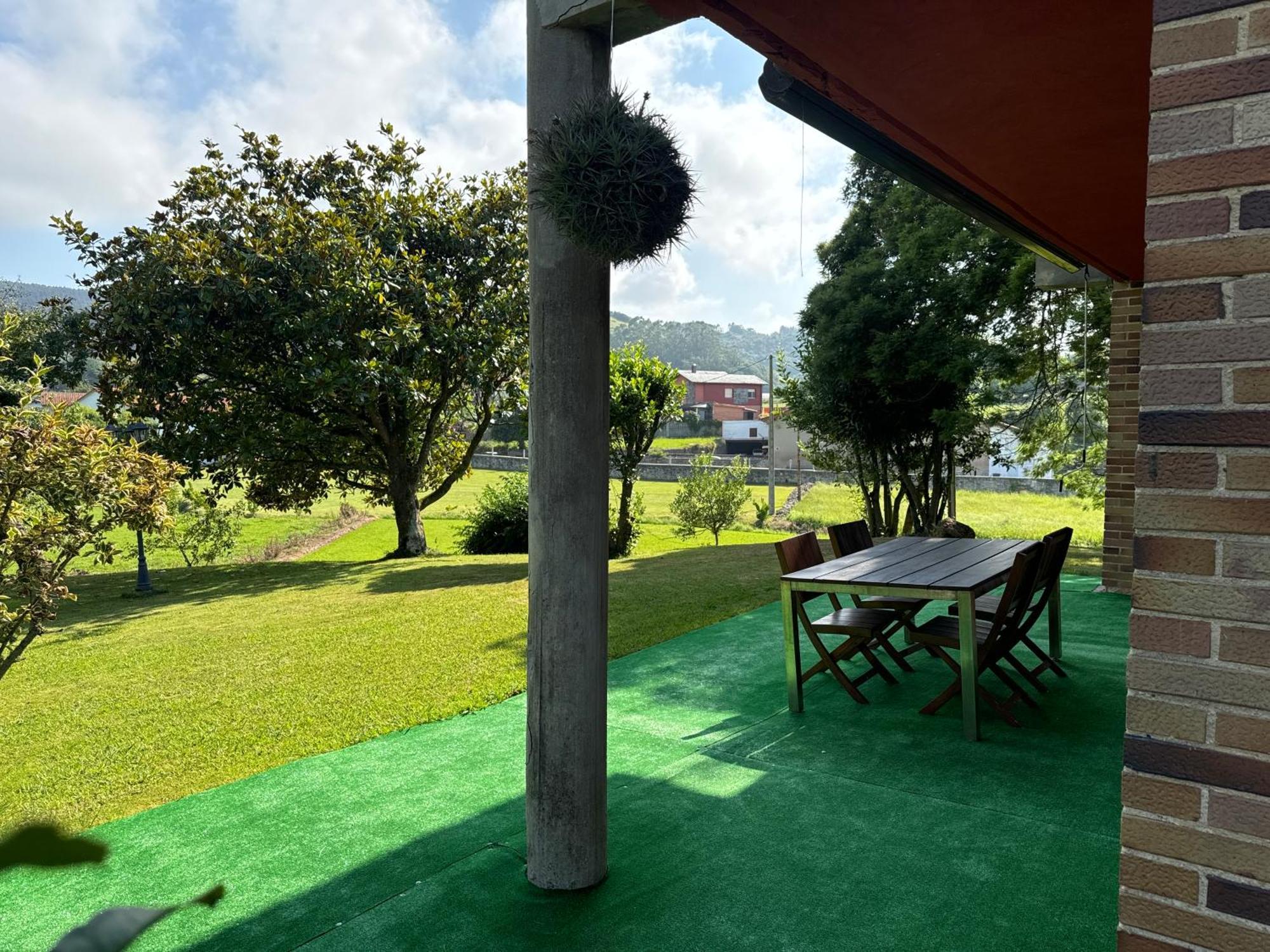Apartamentos La Roblera Orena Extérieur photo